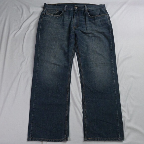 Levis 38 x 30 559 2765 Relaxed Straight Medium Wash Denim‎ Jeans - Picture 1 of 12